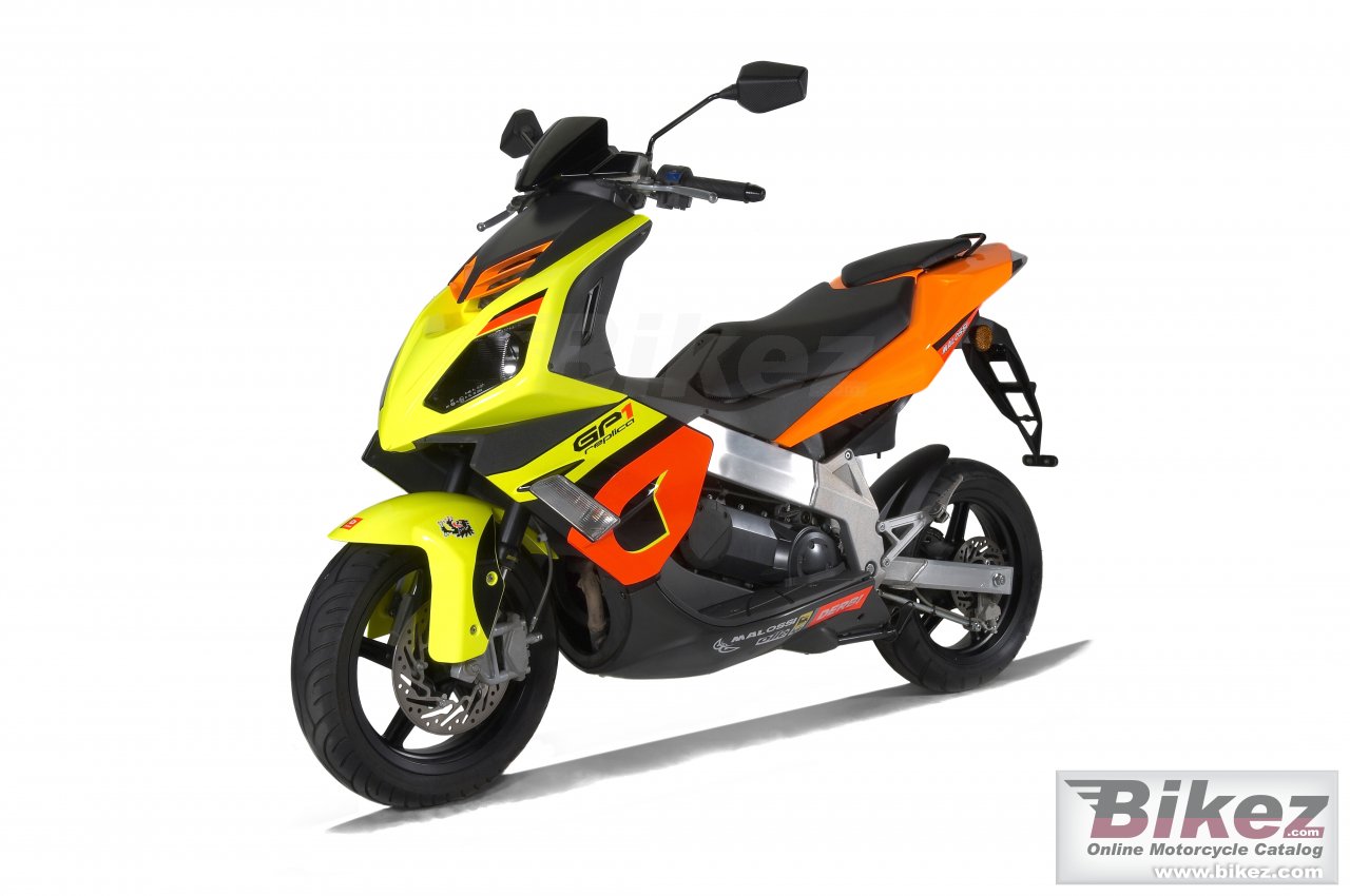 Big Derbi gp1 50 racing picture and wallpaper from Bikez.com
